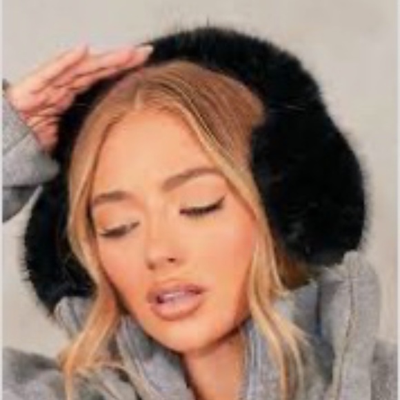 Aspen Faux Fur Ear Muff - Picture 5 of 5